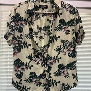 Eighty Eight Green Floral Casual Button Down Shirt - Medium